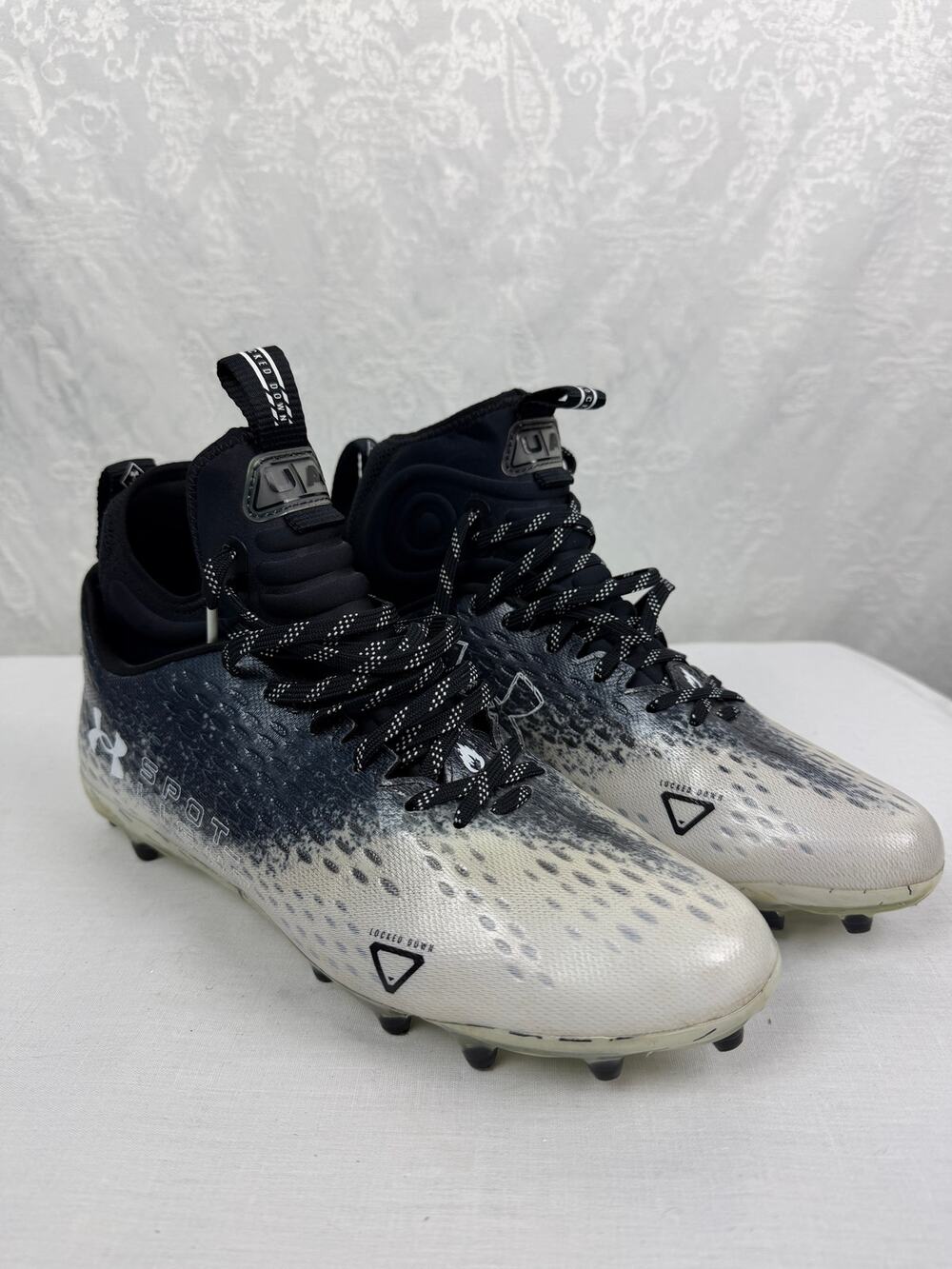 Under Armour Spotlight Lux MC Football Cleats Men's Size 11 White Silver
